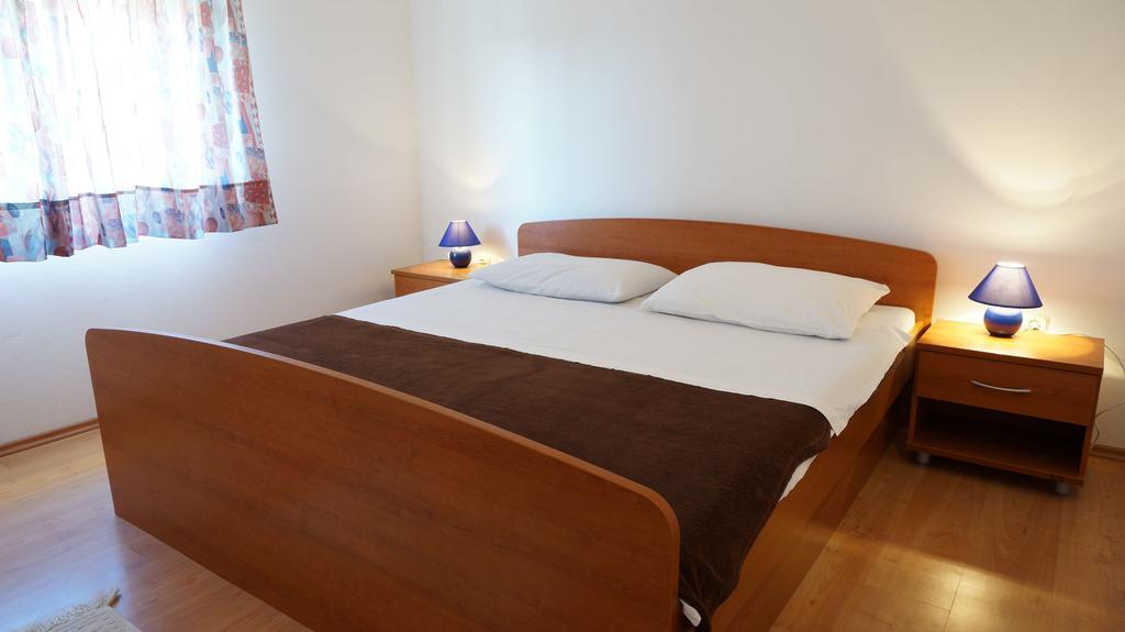 Apartments Sandra ซูโกชัน ห้อง รูปภาพ