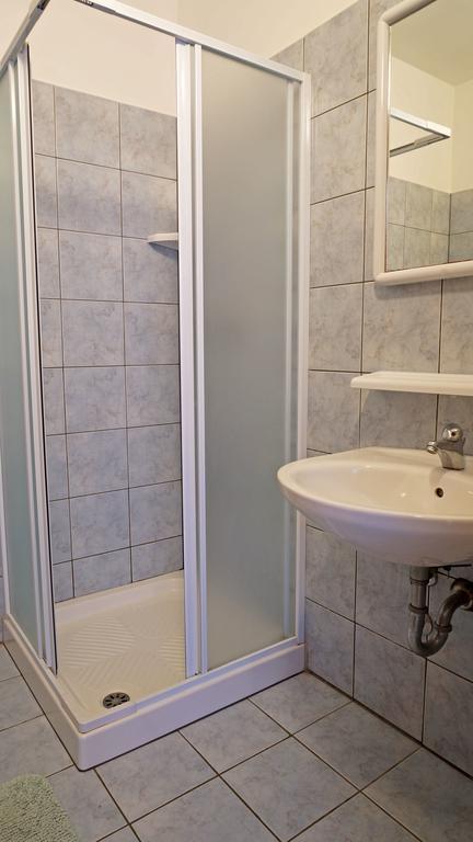 Apartments Sandra ซูโกชัน ห้อง รูปภาพ