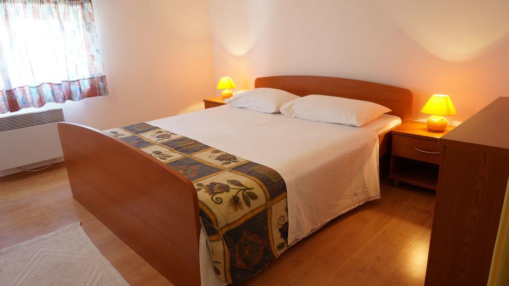 Apartments Sandra ซูโกชัน ห้อง รูปภาพ